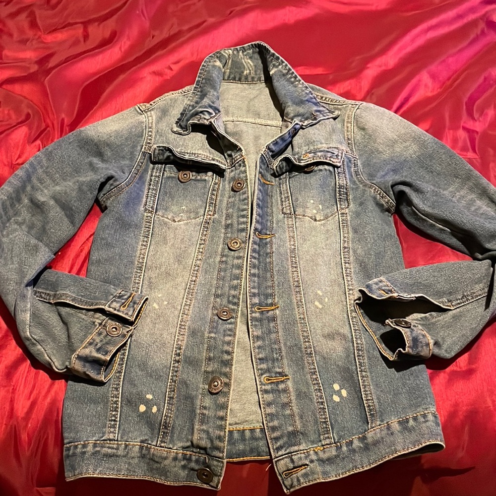 Jean Jacket - Picture 1 of 2